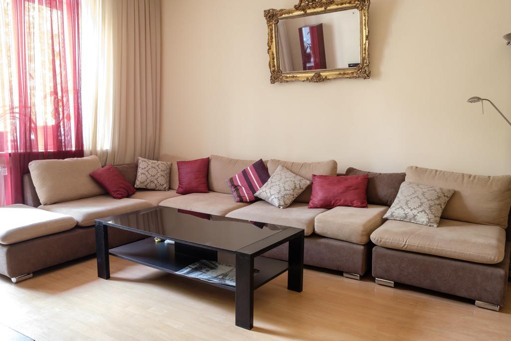 Apartment On Hanrapetutyan Street Jerevan Eksteriør bilde