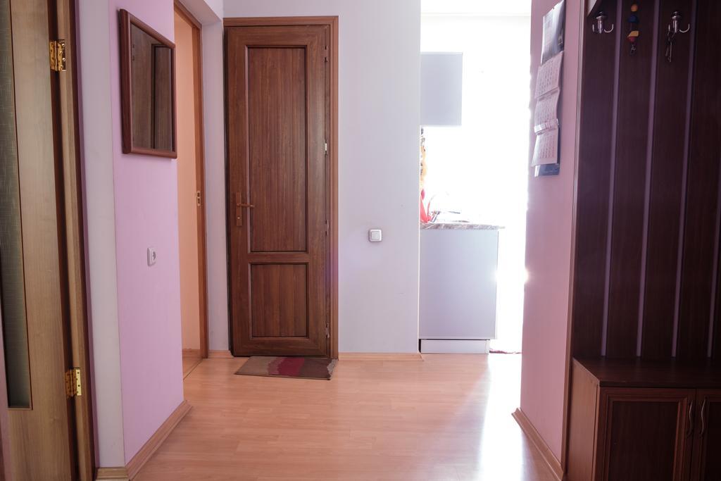 Apartment On Hanrapetutyan Street Jerevan Eksteriør bilde